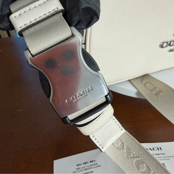 🤍🌸 COACH Ivory light cream Bag pace Brixton Baker Fanny Pack Belt Bag 🦘 kangaroo - Picture 4 of 13